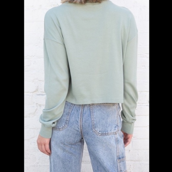 Brandy Melville green Angela turtleneck top - Picture 3 of 7